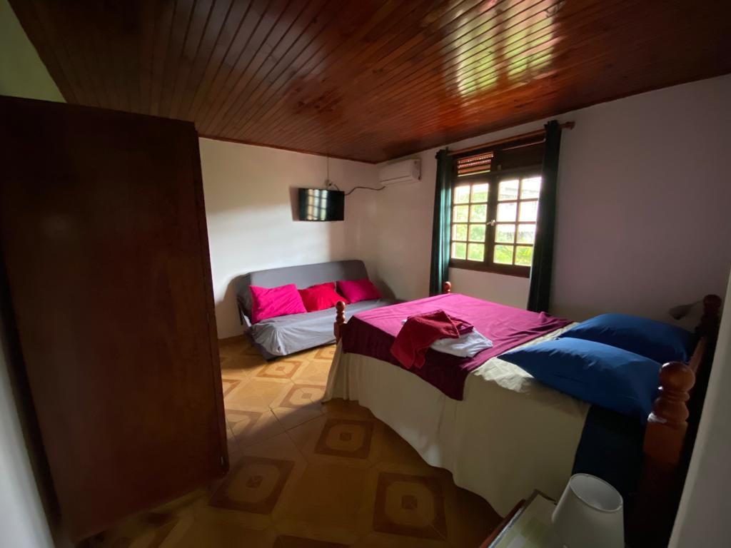 Chambre Papaye, lit double
